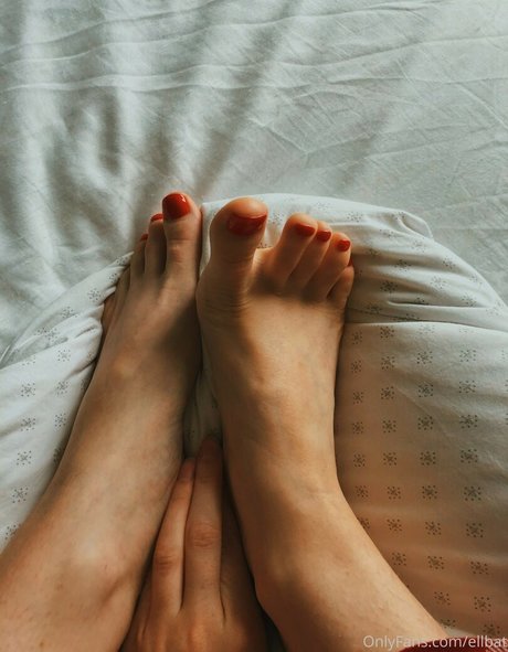 Ellbat pornstar exclusive images