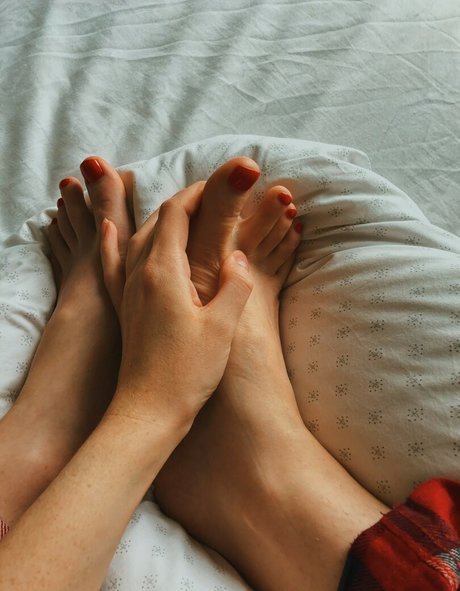 Ellbat pornstar hd pic