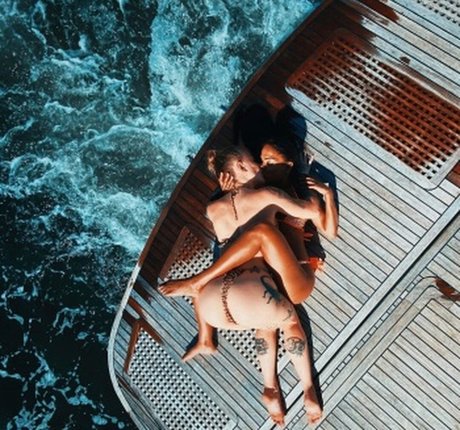 Gianninatv_ perfect star gallery