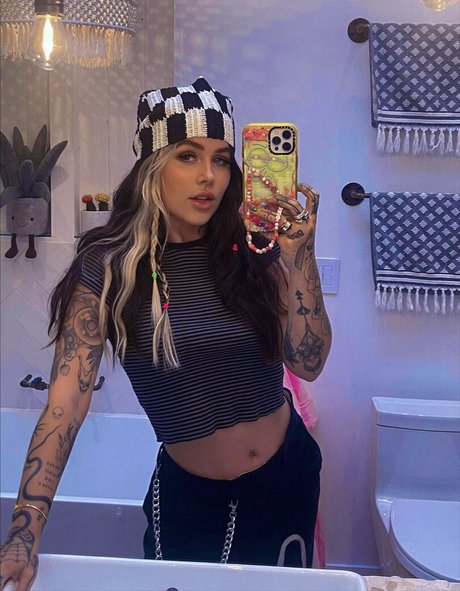 CrayCraysounds star xxx galleries