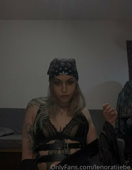 lenoratijebe adult model img