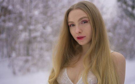 SiriSirililia pornographic actress images