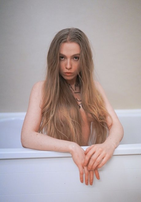 SiriSirililia best pornstar photo