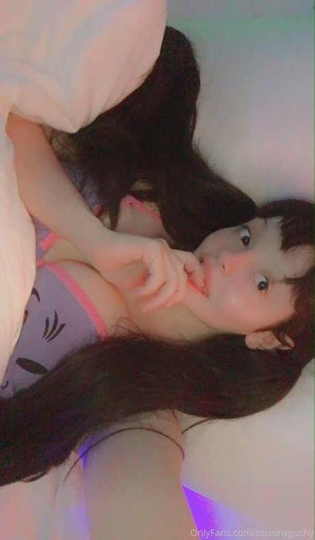 Squishygushy erotic model gallery