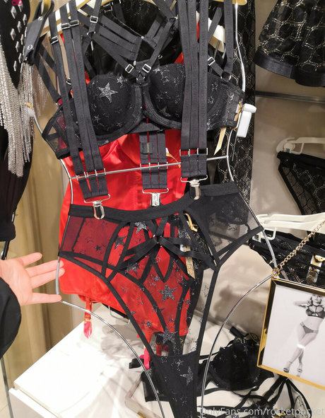 thigh high boots onlyfans pornos image