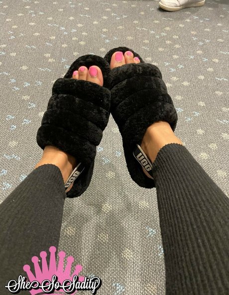 SheSoSadityyy model gallery