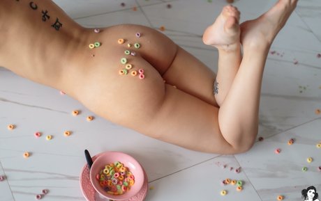 Lolli SG sex pornstar archive