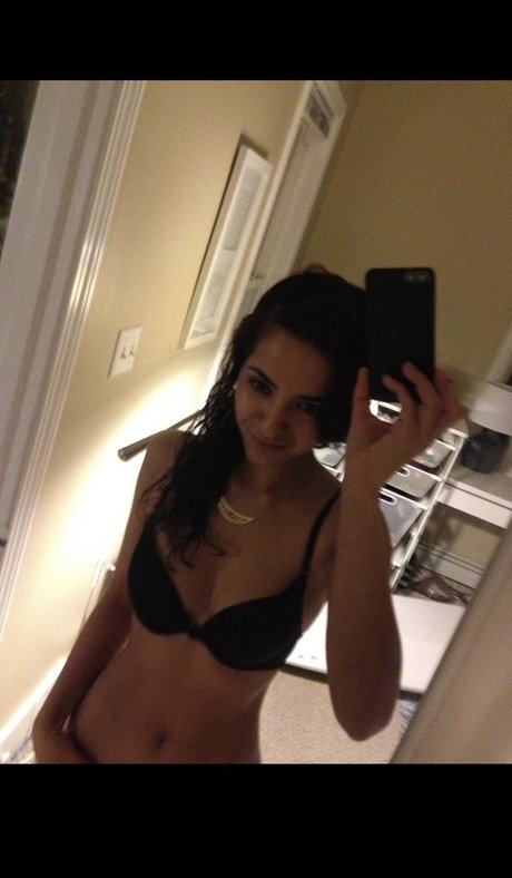 Eden Mama model nice images