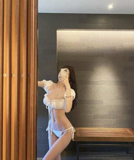 BJ Saera actress pictures