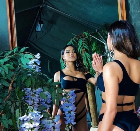 Juliane Araujo high quality model image