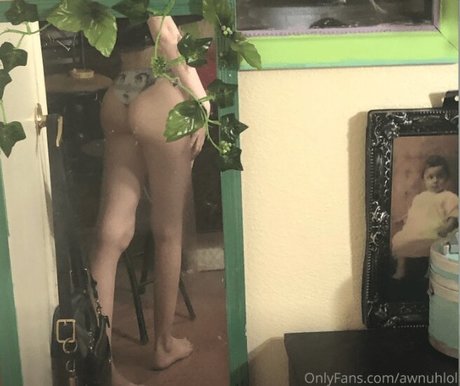 awhuhlol pretty pornstar images