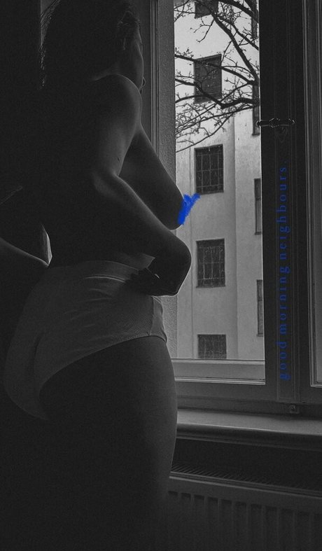 chicks with dicks onlyfans porno img