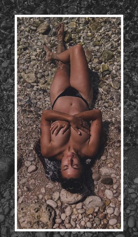 Sophieandjune xxx model images