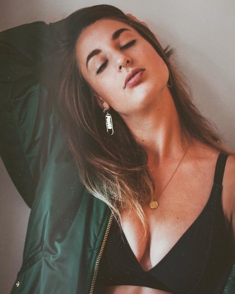 Sophieandjune free pornstar photos