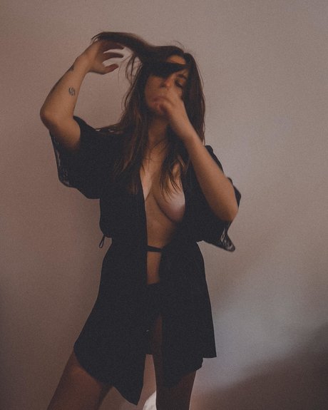 Sophieandjune nudes star image