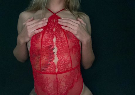 sophia taylor art model galleries