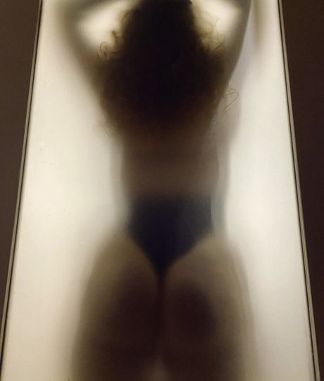 Emily Fowler model sex image