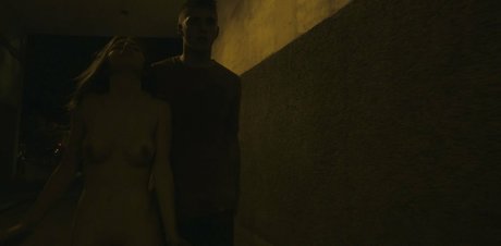 Aya Wolf star art pics