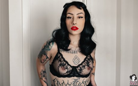 Repasquinelli model erotic img