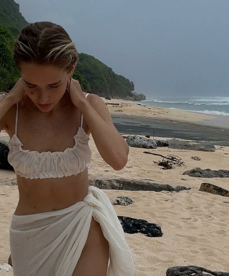 Li bash hot model archive