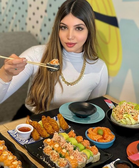 Gaelle Fares star free images