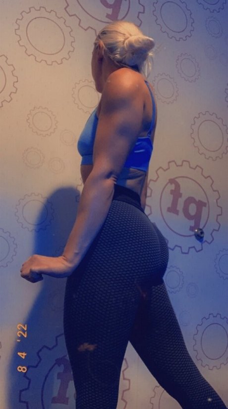 Notmydaddysdiesel exclusive pornstar pic