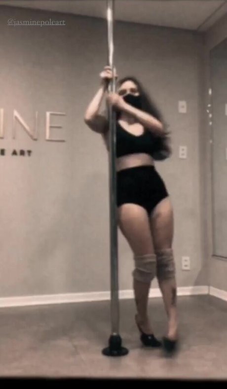 fkngmess hd pornstar pic