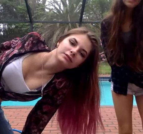 _The Outlaws model sexy picture