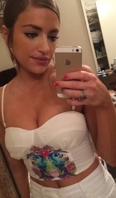 Lauren Bedford Russell pornstar nude pic