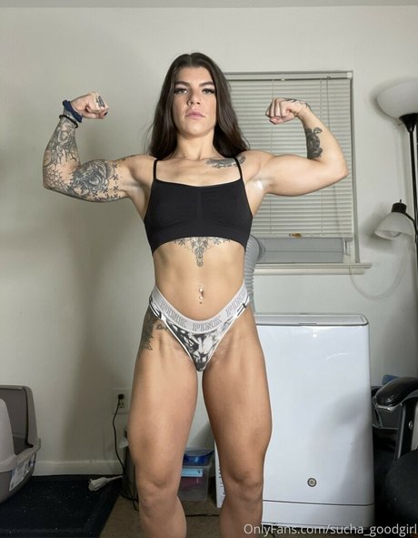 SuchaGoodGirlDanie beautiful model gallery