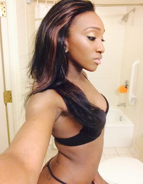 Dnay Baptiste nice star picture