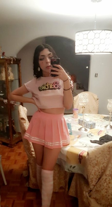 Darkfemboy model pretty pic