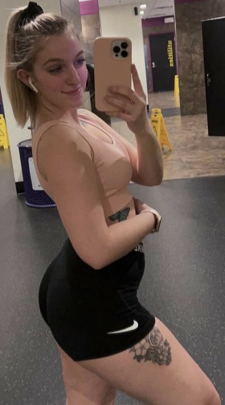 xxx asian onlyfans beautiful nude photo