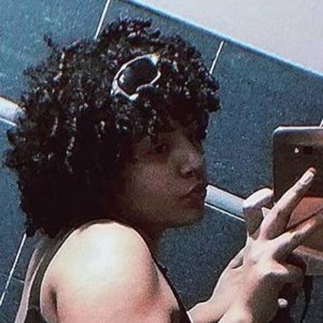 Dona Raba star hot images