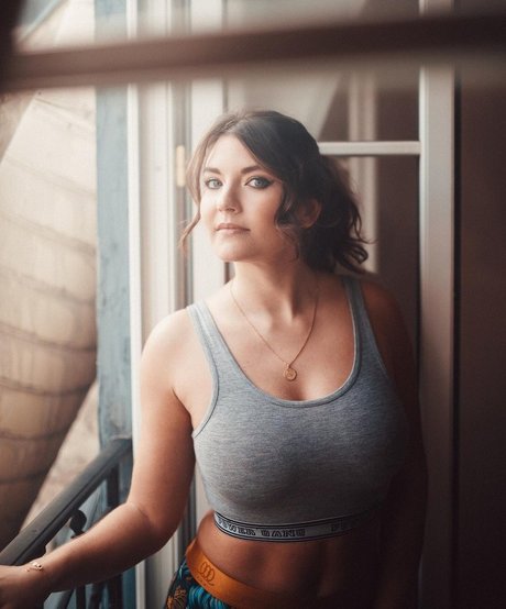 Eleonore Costes model sexy pictures