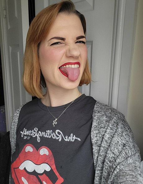 Boardgameyogi sexy model pics