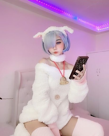 Akari model perfect galleries