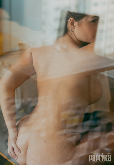 Rafaela Quelhas model sexy photo