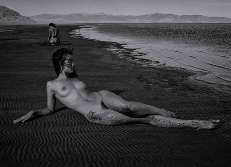 Carley Thornhill model photos