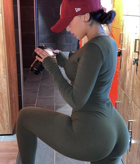 Akirayass pornstar pics