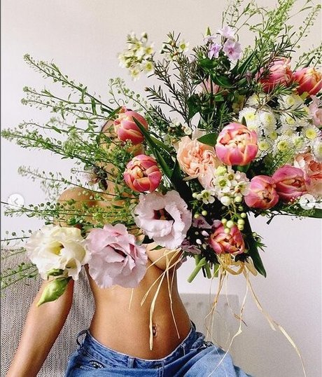 Tantric Tee nudes star image