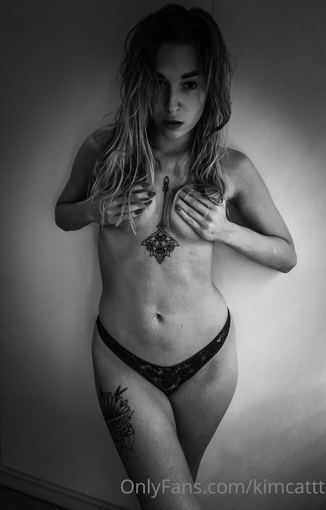 KimKat model nudes images