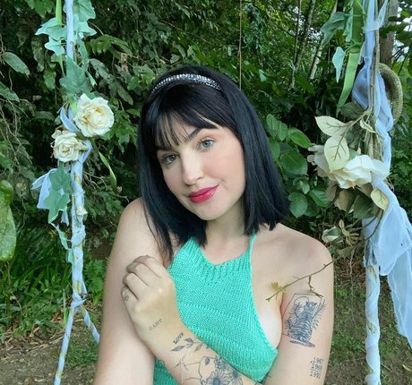 thigh high boots onlyfans free naked picture