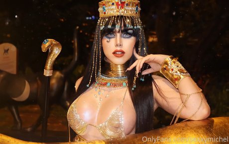 chubby nerd onlyfans beautiful img