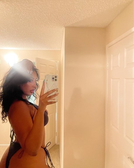 chicks with dicks onlyfans naked galleries