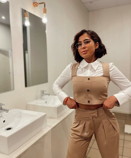 milf yoga onlyfans beautiful porn pic