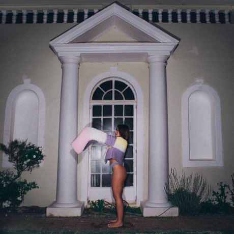 Nadia Jaftha model art img