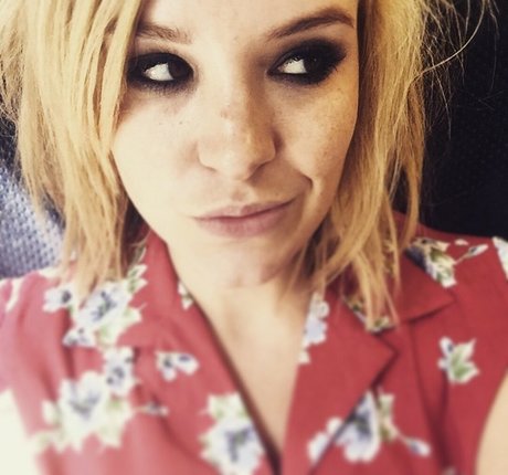 Brea Grant beautiful star picture