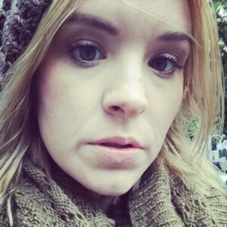 Brea Grant model pornographic picture