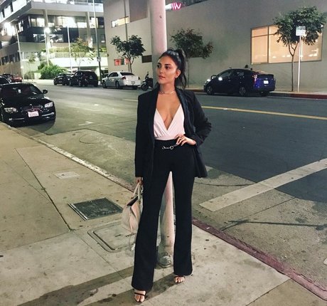 flat chested onlyfans hot sex gallery